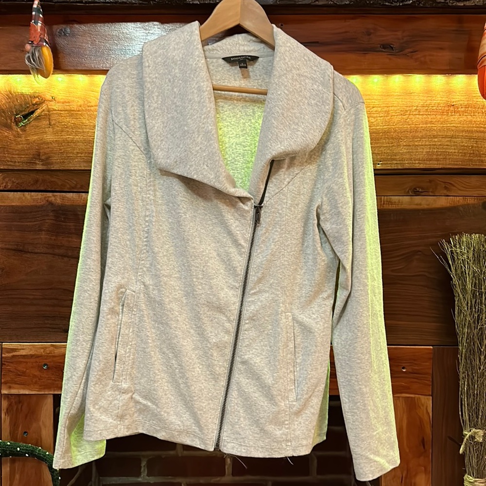 Banana Republic size L, grey zip up light jacket/sweatshirt